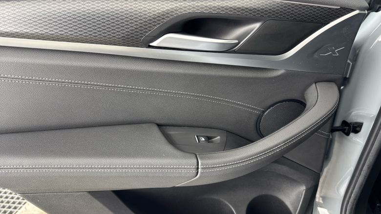 BMW X3 xDrive20i MHT M Sport 5dr Step Auto [Pro Pack] Petrol Estate